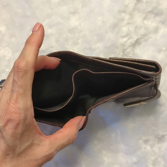 Salvatore Ferragamo Brown Wallet - Picture 9 of 9